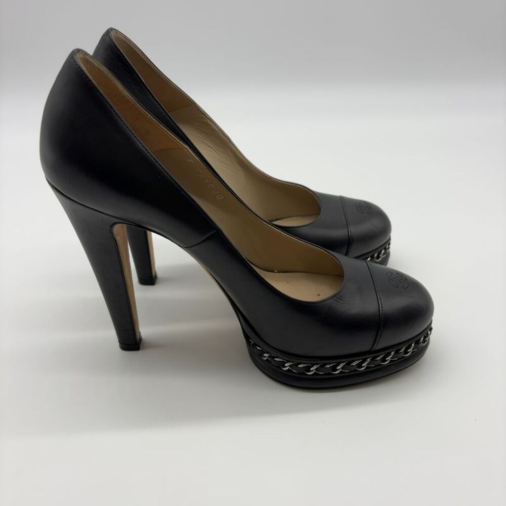 CHANEL Black Leather Platform Chain-Trim Pumps - Picture 2 of 5